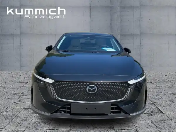 MAZDA 6 TAKUMI (2/8)