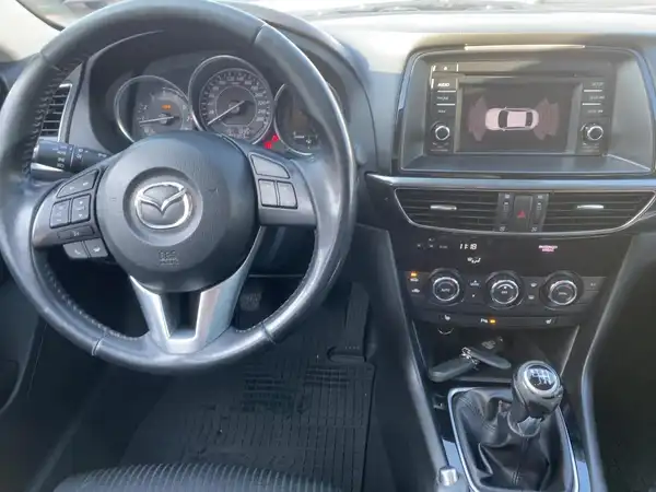 MAZDA 6 (8/15)