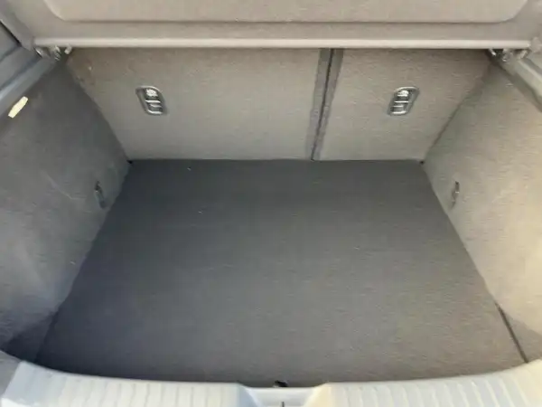 MAZDA CX-30 NAGISA (13/15)