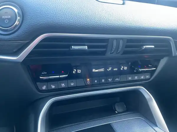 MAZDA CX-60 HOMURA (13/15)