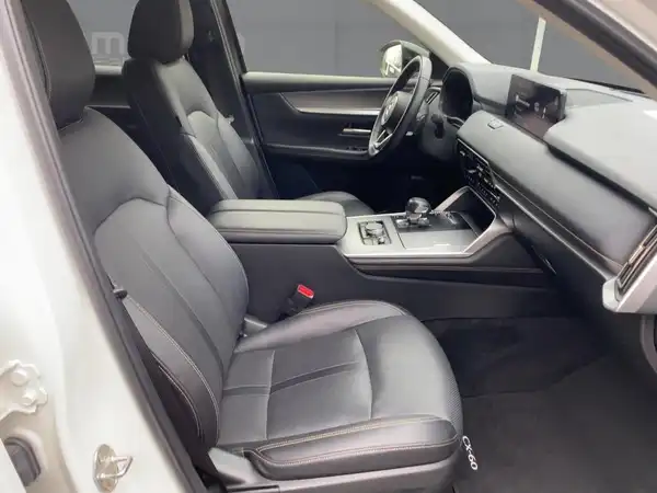 MAZDA CX-60 HOMURA (11/15)