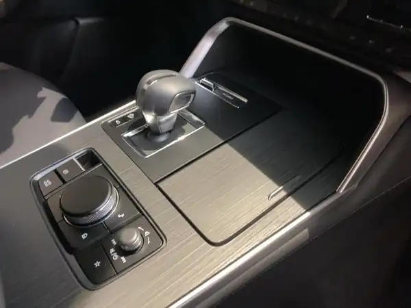 MAZDA CX-60 HOMURA (7/15)