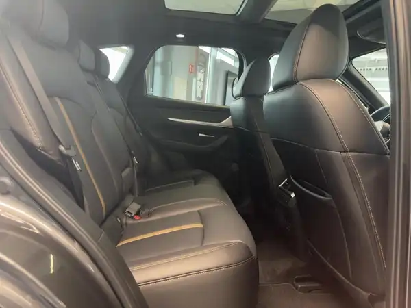 MAZDA CX-60 HOMURA (12/15)