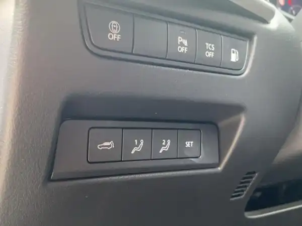 MAZDA CX-60 HOMURA (14/15)