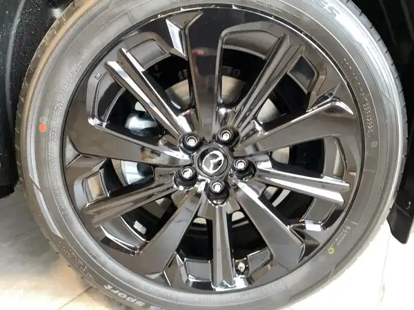 MAZDA CX-60 HOMURA (7/15)