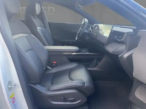 MAZDA CX-6e (11/15)