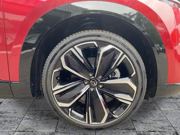MAZDA CX-6e (7/15)