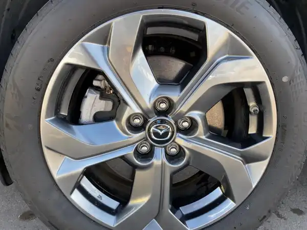 MAZDA MX-30 ADVANTAGE (7/15)