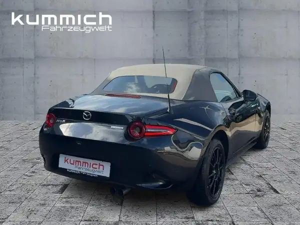 MAZDA MX-5 (4/15)