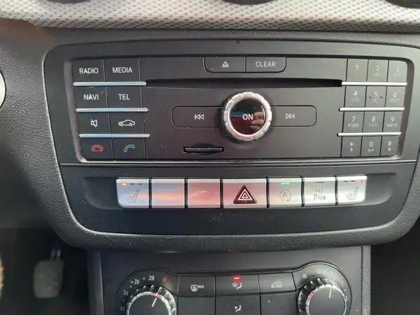 MERCEDES-BENZ M-KLASSE (10/13)