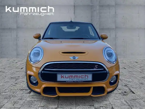 MINI COOPER CABRIO (2/15)