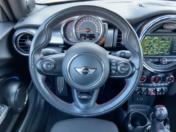 MINI COOPER CABRIO (13/15)