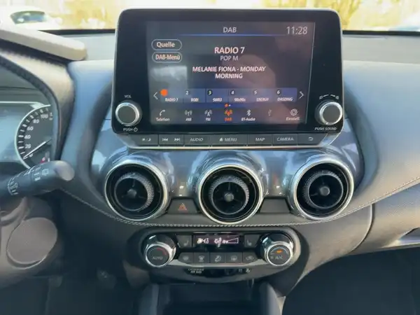 NISSAN JUKE (10/15)