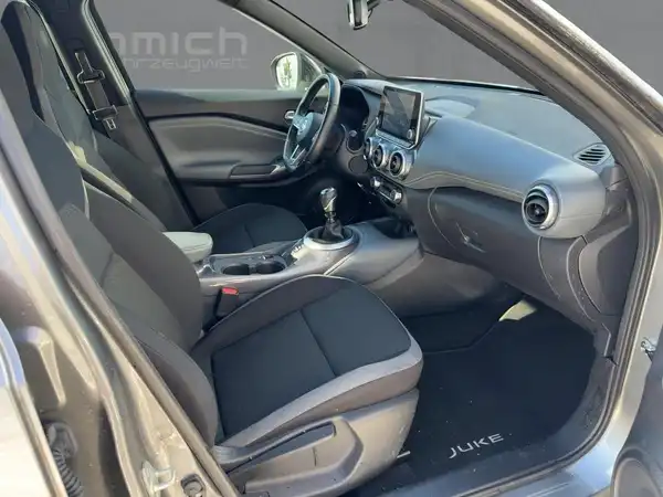 NISSAN JUKE (11/15)
