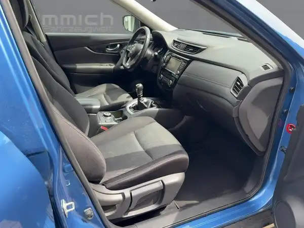 NISSAN X-TRAIL (11/14)