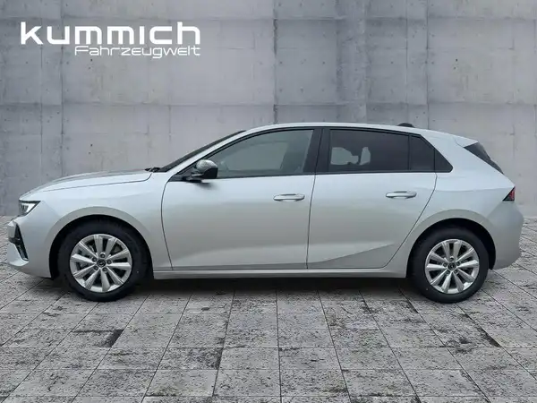 OPEL ASTRA GS (6/14)