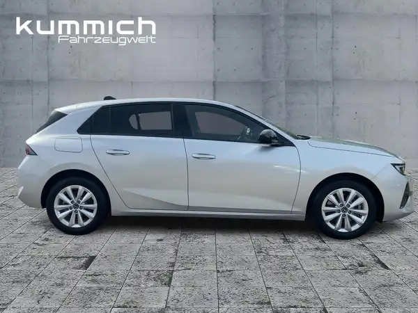 OPEL ASTRA GS (3/15)