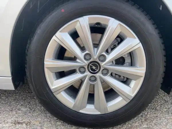 OPEL ASTRA GS (7/15)