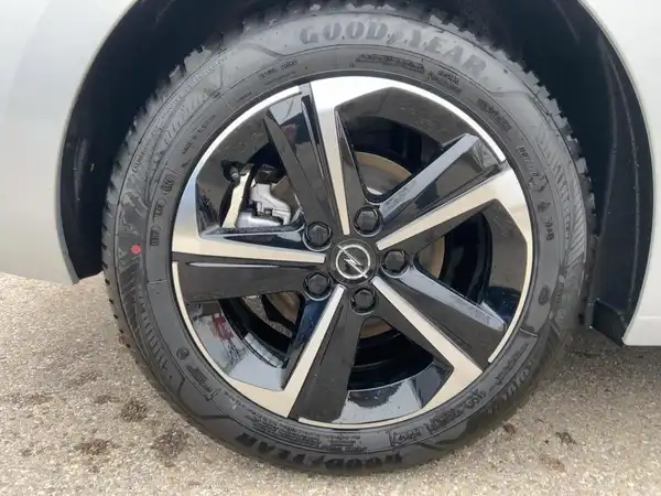 OPEL ASTRA GS (7/15)