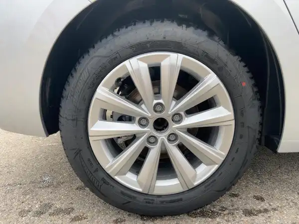 OPEL ASTRA GS (7/15)