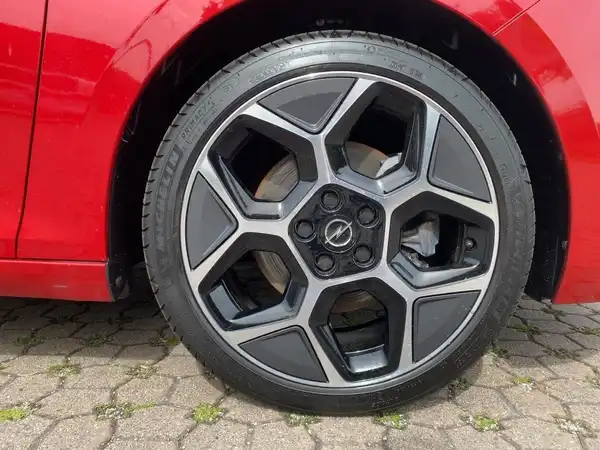 OPEL ASTRA GS (7/15)