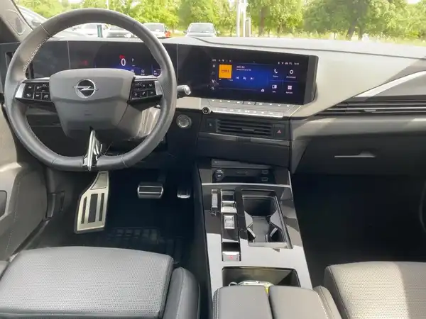 OPEL ASTRA GS (8/15)