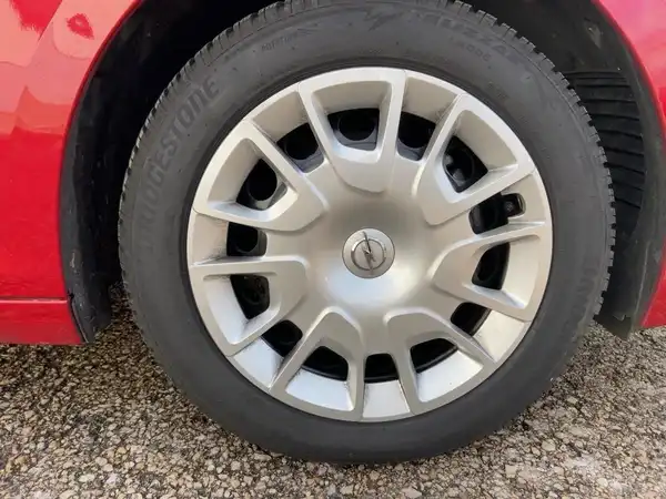OPEL ASTRA GS (7/15)