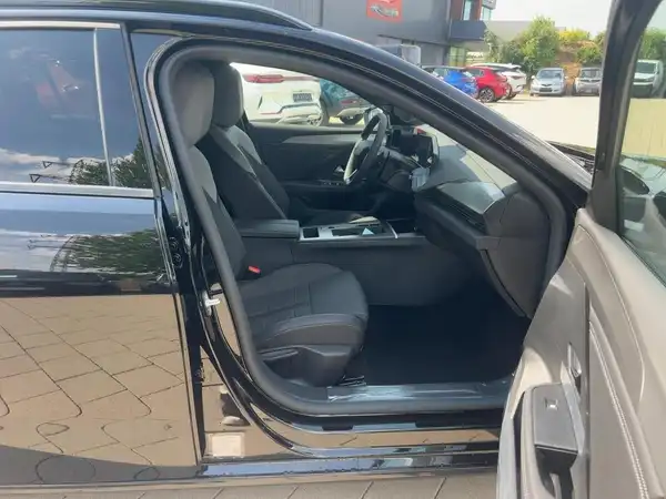 OPEL ASTRA GS (11/15)