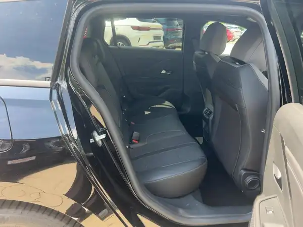 OPEL ASTRA GS (12/15)