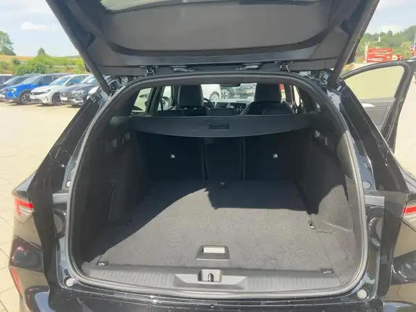 OPEL ASTRA GS (13/15)