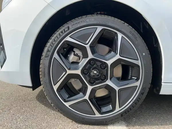 OPEL ASTRA GS (7/15)