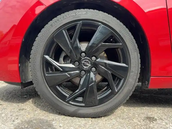 OPEL ASTRA GS (7/14)