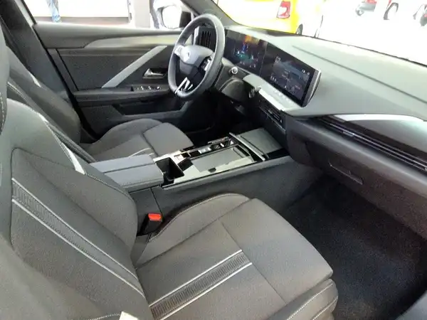 OPEL ASTRA GS (11/15)