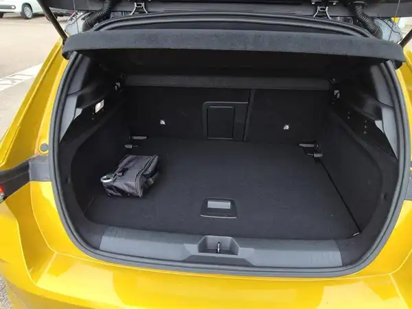 OPEL ASTRA GS (12/15)