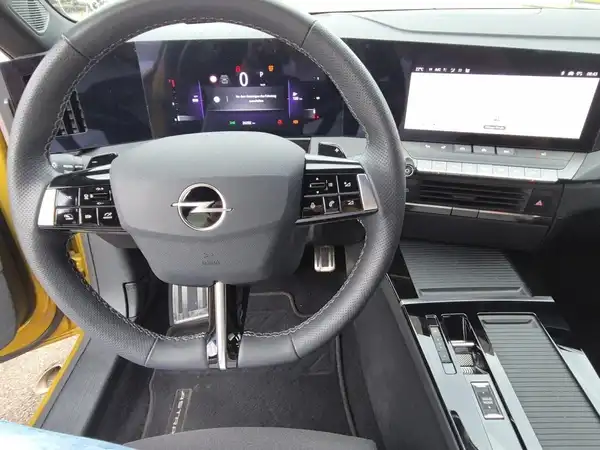 OPEL ASTRA GS (8/15)