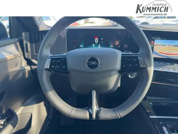 OPEL ASTRA GS (9/15)