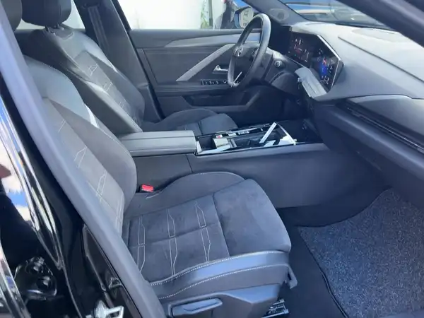 OPEL ASTRA GS (11/14)