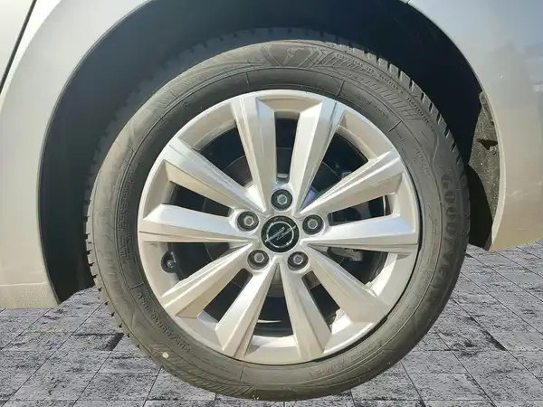 OPEL ASTRA GS (7/15)