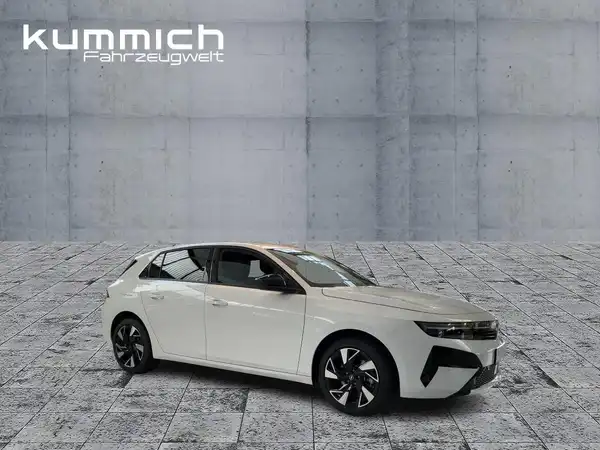 OPEL ASTRA GS (3/12)
