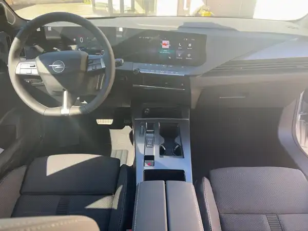 OPEL ASTRA GS (8/15)