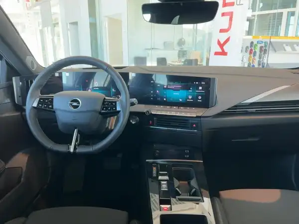 OPEL ASTRA GS (8/15)
