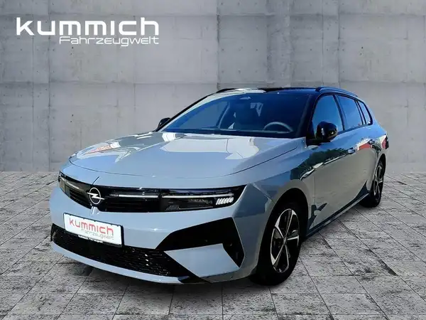 OPEL ASTRA SPORTS TOURER (1/15)