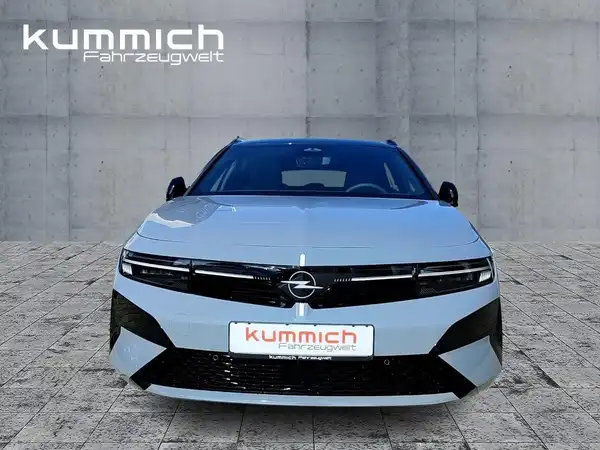 OPEL ASTRA SPORTS TOURER (2/15)