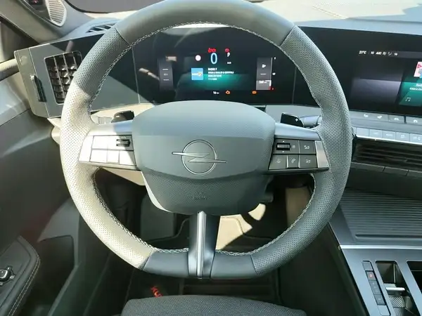 OPEL ASTRA SPORTS TOURER (9/15)