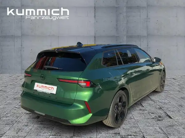 OPEL ASTRA SPORTS TOURER (4/15)