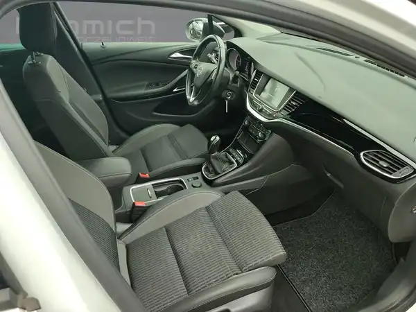 OPEL ASTRA SPORTS TOURER (11/15)