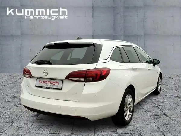OPEL ASTRA SPORTS TOURER (4/15)
