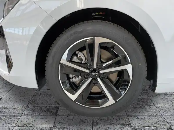 OPEL ASTRA SPORTS TOURER GS (6/14)