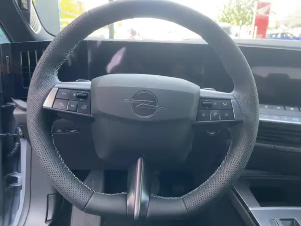 OPEL ASTRA SPORTS TOURER GS (9/15)