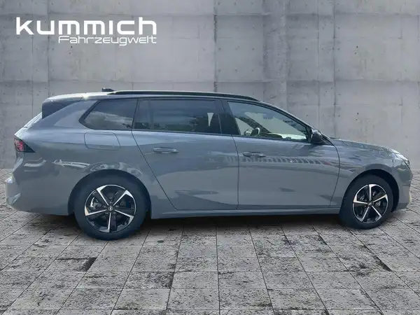 OPEL ASTRA SPORTS TOURER (3/14)